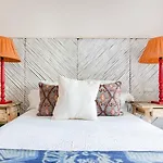 Chambao Golf Rio Real Apartamento *