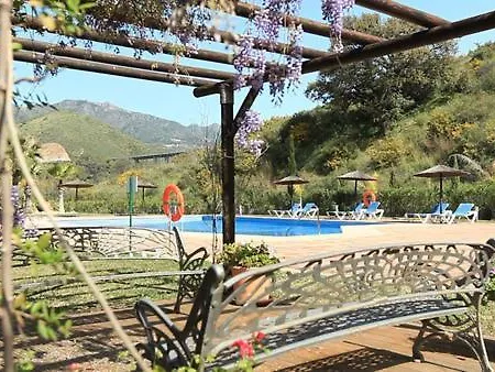 Chambao Golf Rio Real Апартаменти Марбелья